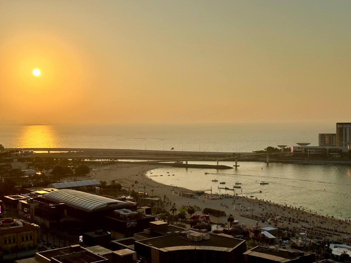 Ar Holiday Home Jbr 2 迪拜 外观 照片